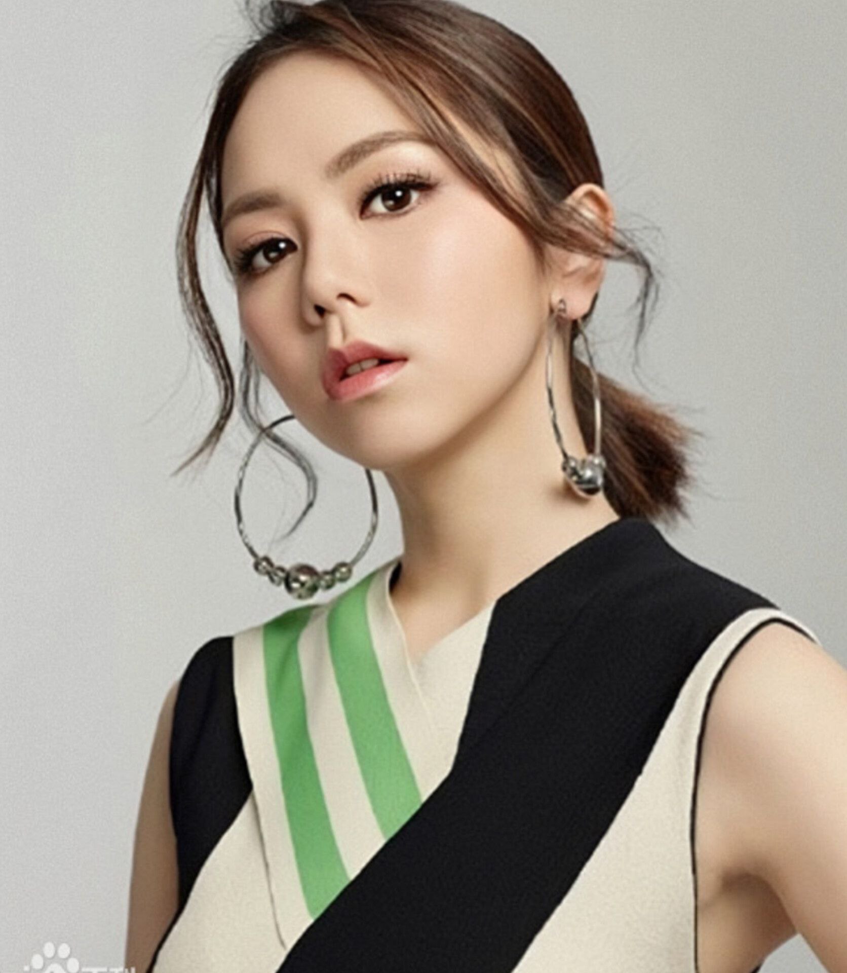 G.E.M.邓紫棋 WAV母带 合集 - 夸克网盘 资源封面图